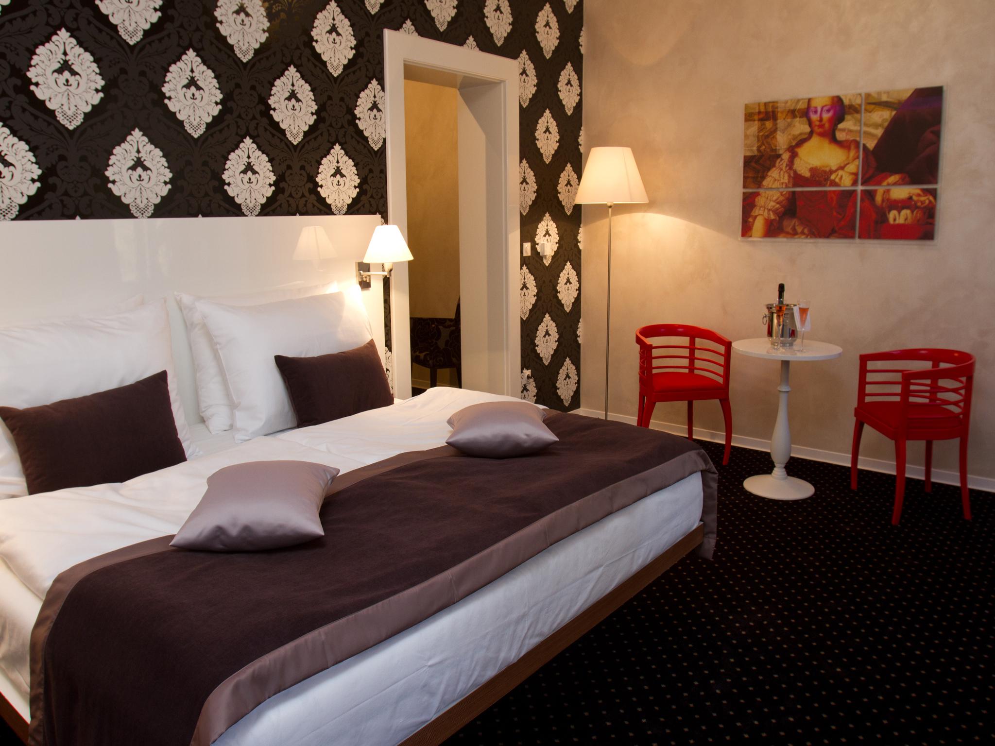 EA Hotel Tereziánský dvůr Hradec Králové Exterior foto
