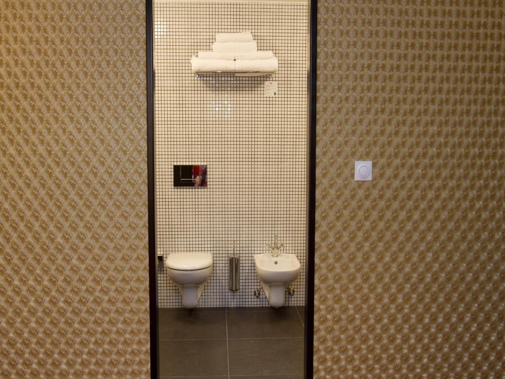EA Hotel Tereziánský dvůr Hradec Králové Exterior foto